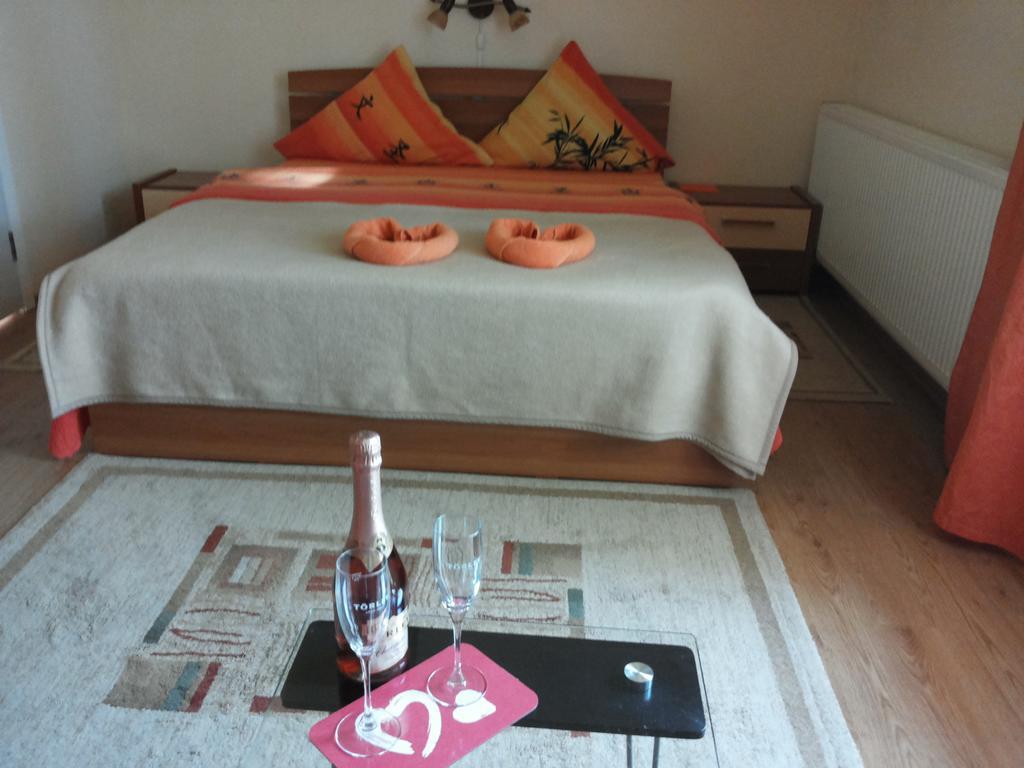 Pasager House Apartment Совата Екстериор снимка